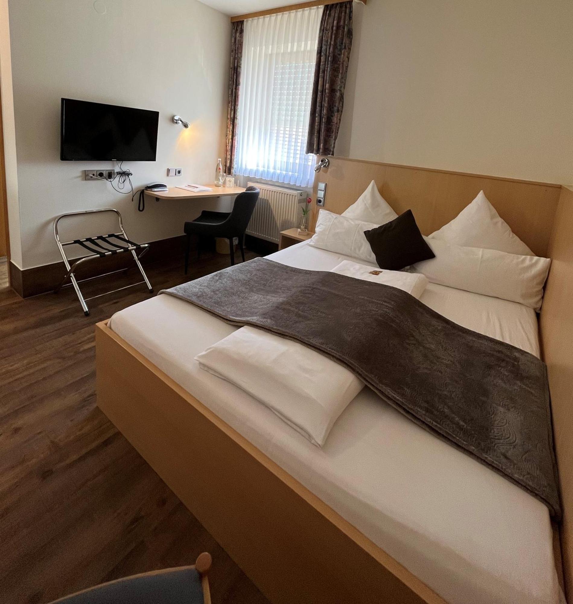 Hotel Gasthof Am Schloss Pilsach Εξωτερικό φωτογραφία